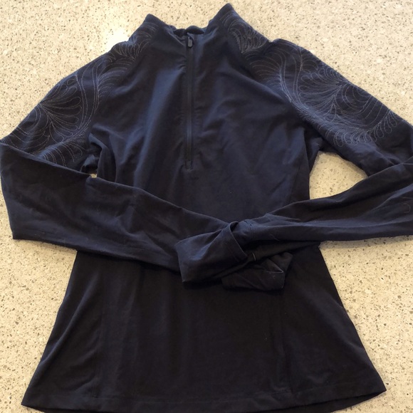 Lululemon Women’s Black 1/4-Zip - Black - Size 4 - Picture 1 of 4